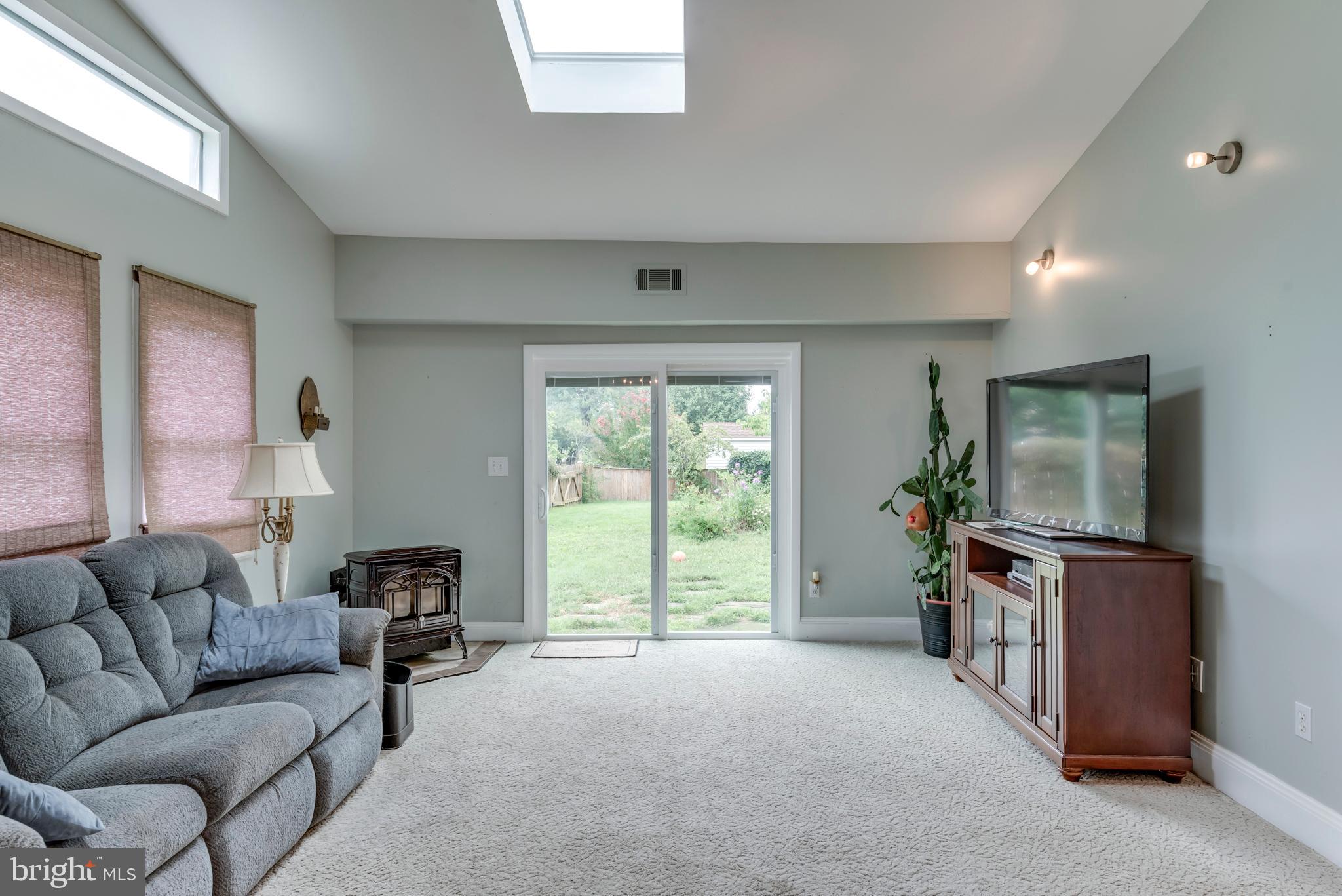 1421 Bay Head Road Annapolis, MD 21409 - Photo 25 of 49 Gallery Image 25