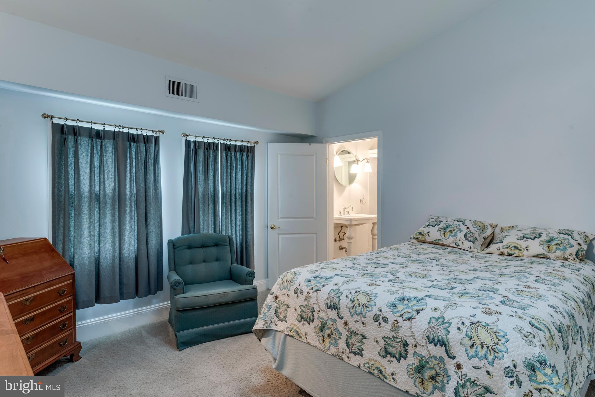 1421 Bay Head Road Annapolis, MD 21409 - Photo 28 of 49 Gallery Image 28