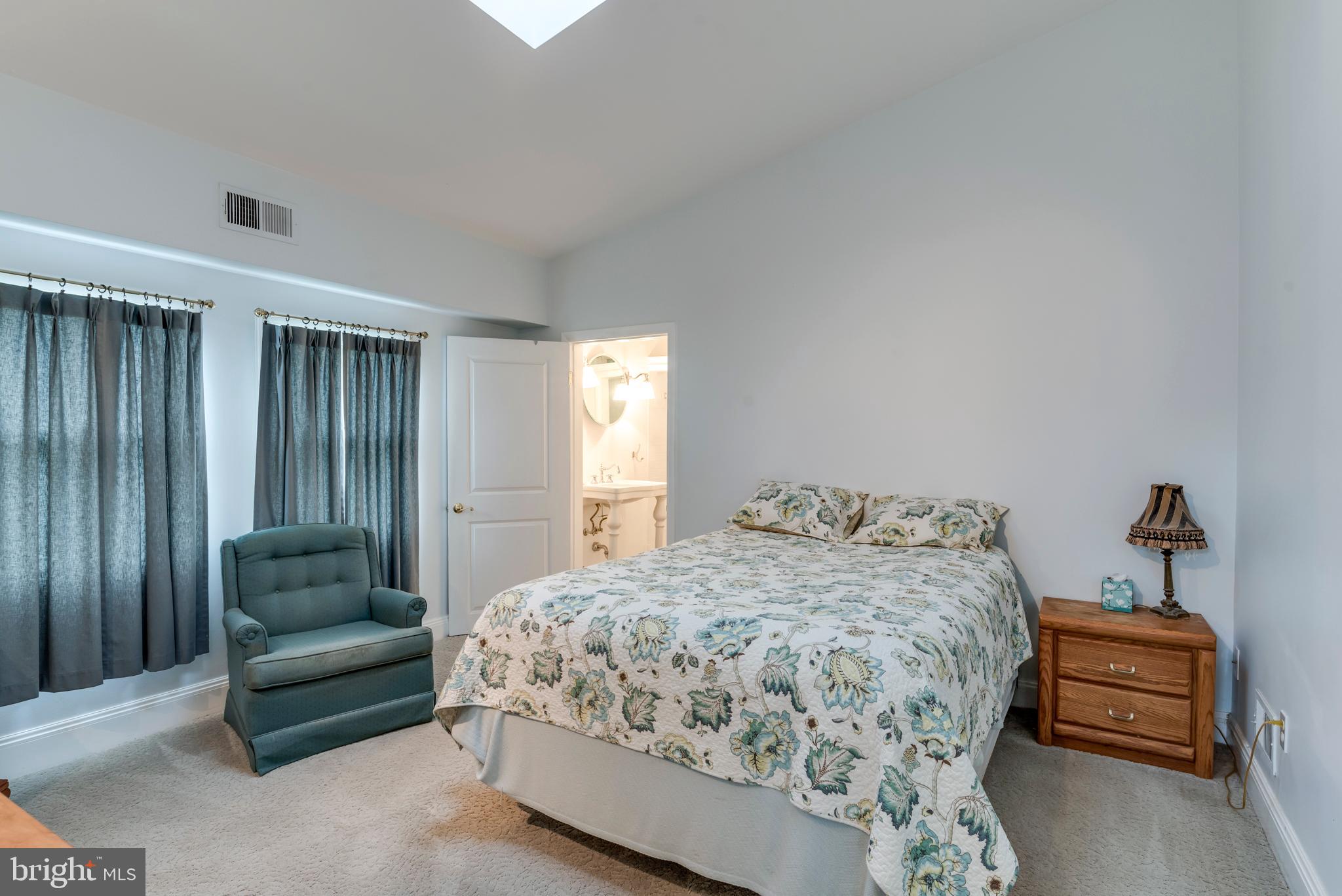 1421 Bay Head Road Annapolis, MD 21409 - Photo 34 of 49 Gallery Image 34