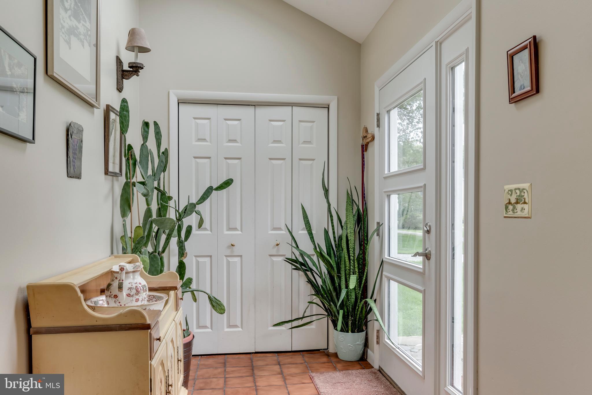 1421 Bay Head Road Annapolis, MD 21409 - Photo 9 of 49 Gallery Image 9