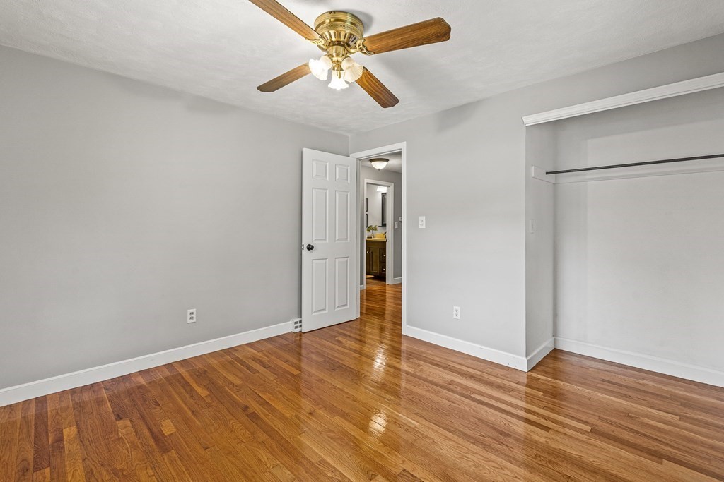 3 Sandberg Road Billerica, MA 01821 - Photo 19 of 40