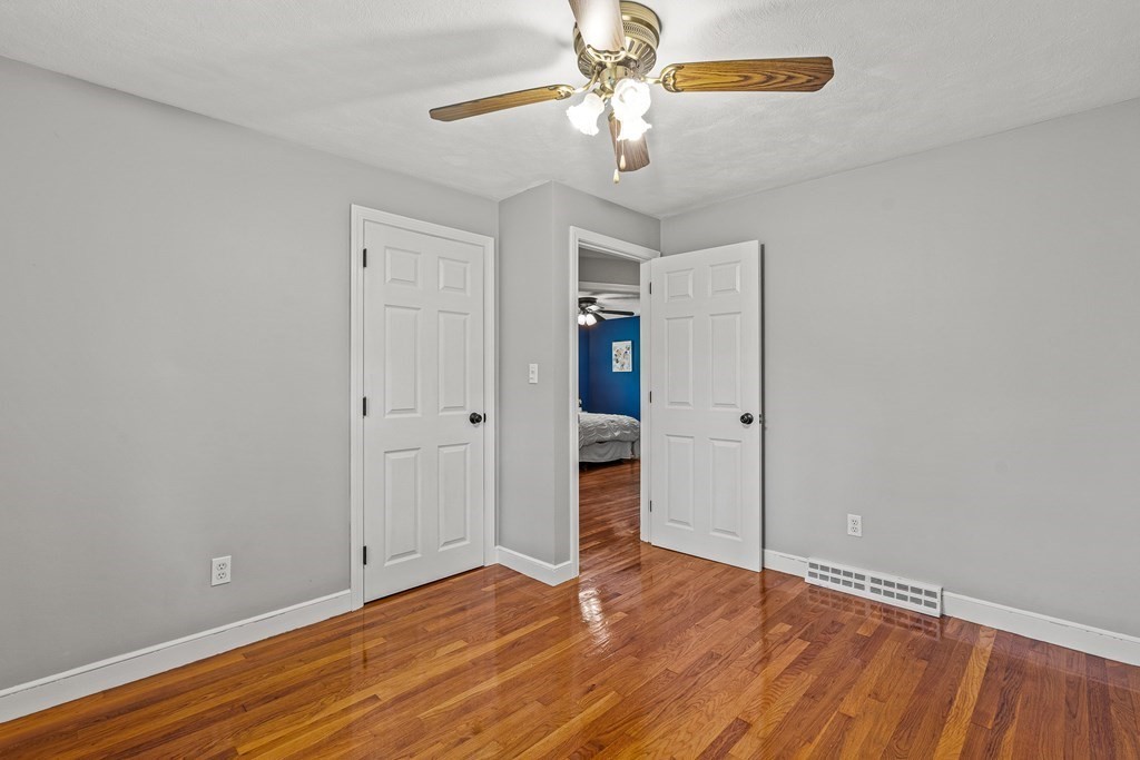 3 Sandberg Road Billerica, MA 01821 - Photo 22 of 40