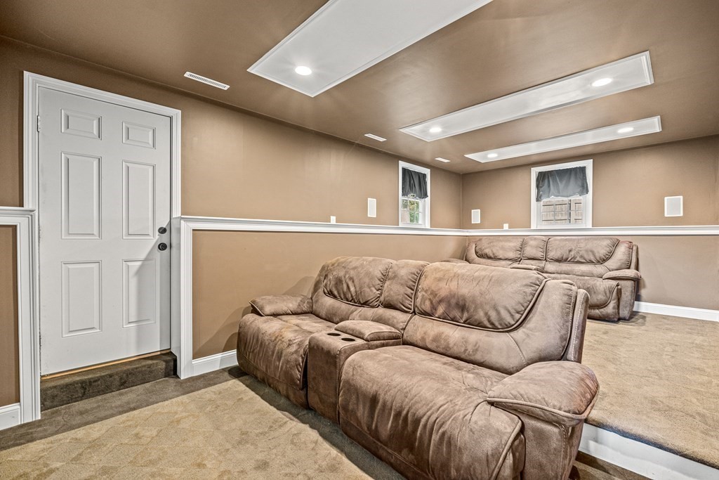 3 Sandberg Road Billerica, MA 01821 - Photo 28 of 40