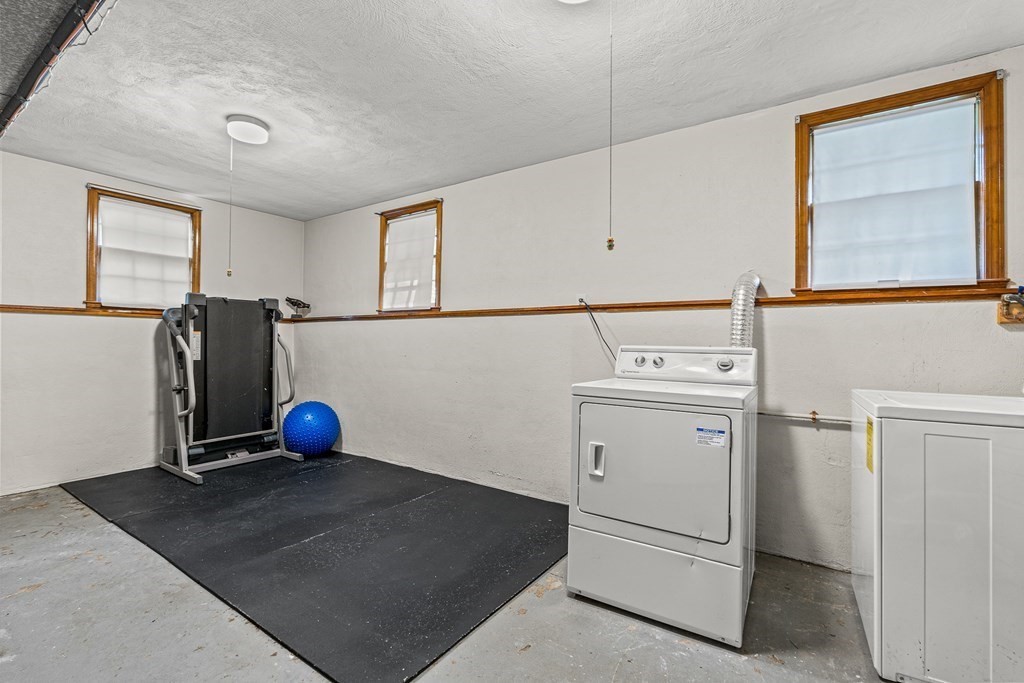 3 Sandberg Road Billerica, MA 01821 - Photo 32 of 40