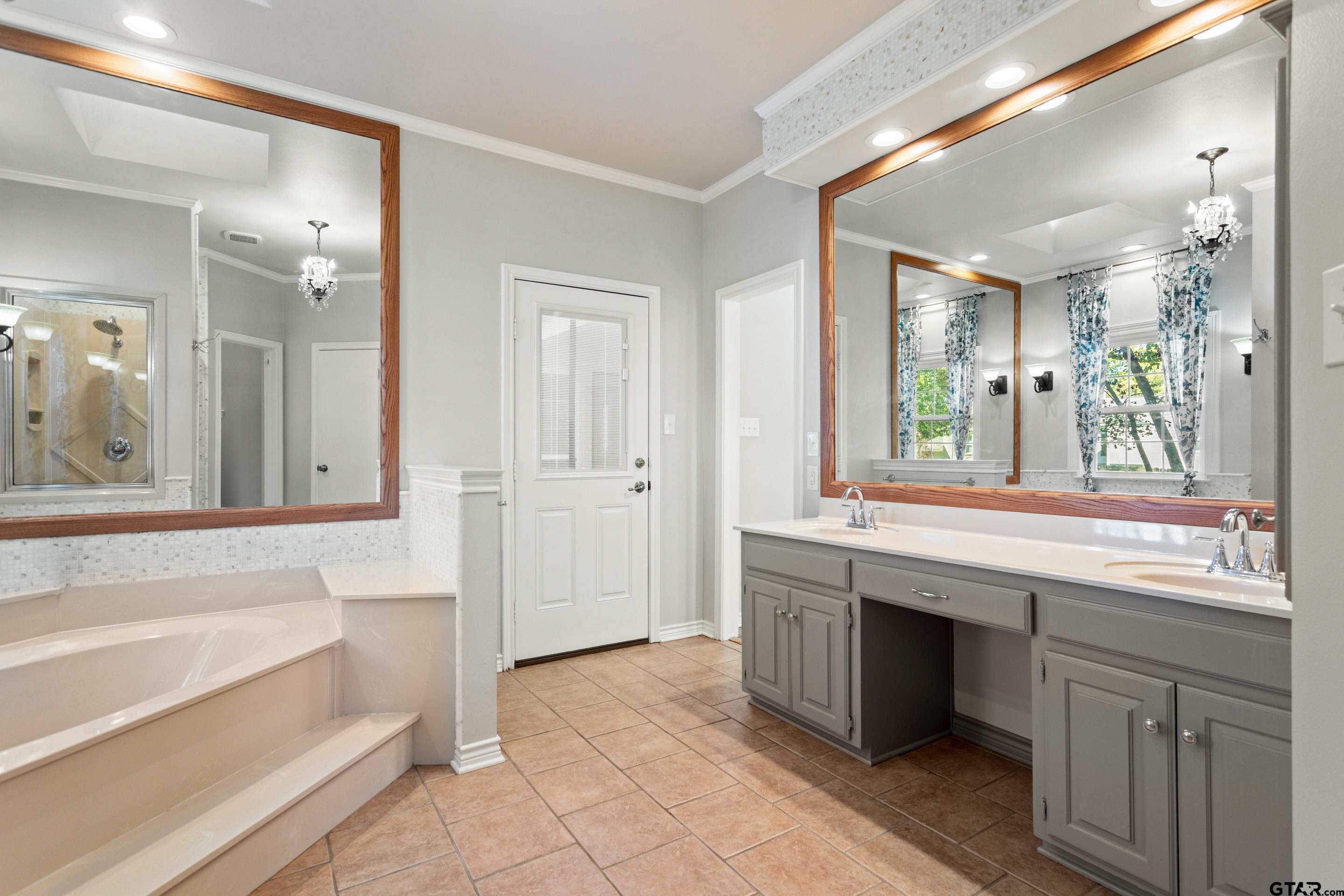 2411 Old Bullard Road Tyler, TX 75701 - Photo 33 of 42 Gallery Image 33