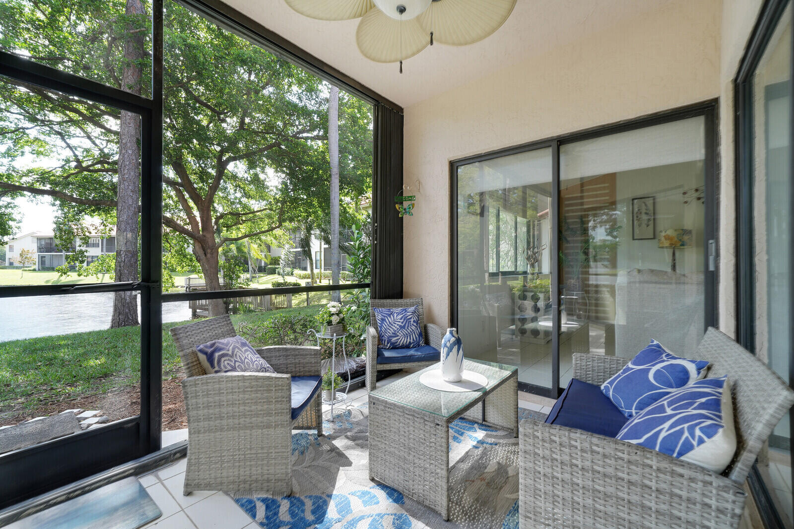 5521 Coach House Circle, Unit D Boca Raton, FL 33486 - Photo 25 of 32 SCREENED IN PATIO