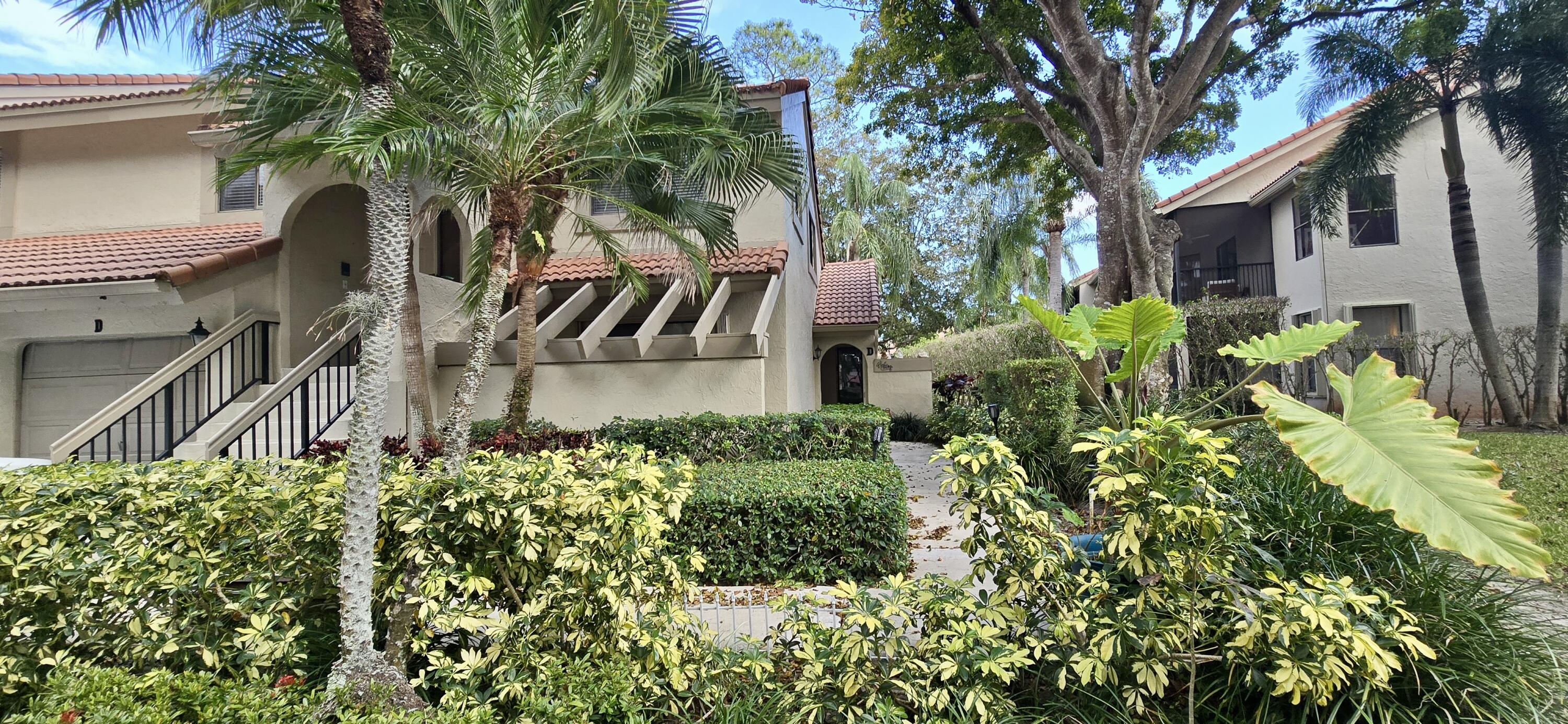 5521 Coach House Circle, Unit D Boca Raton, FL 33486 - Photo 8 of 32 PRIME CORNER UNIT