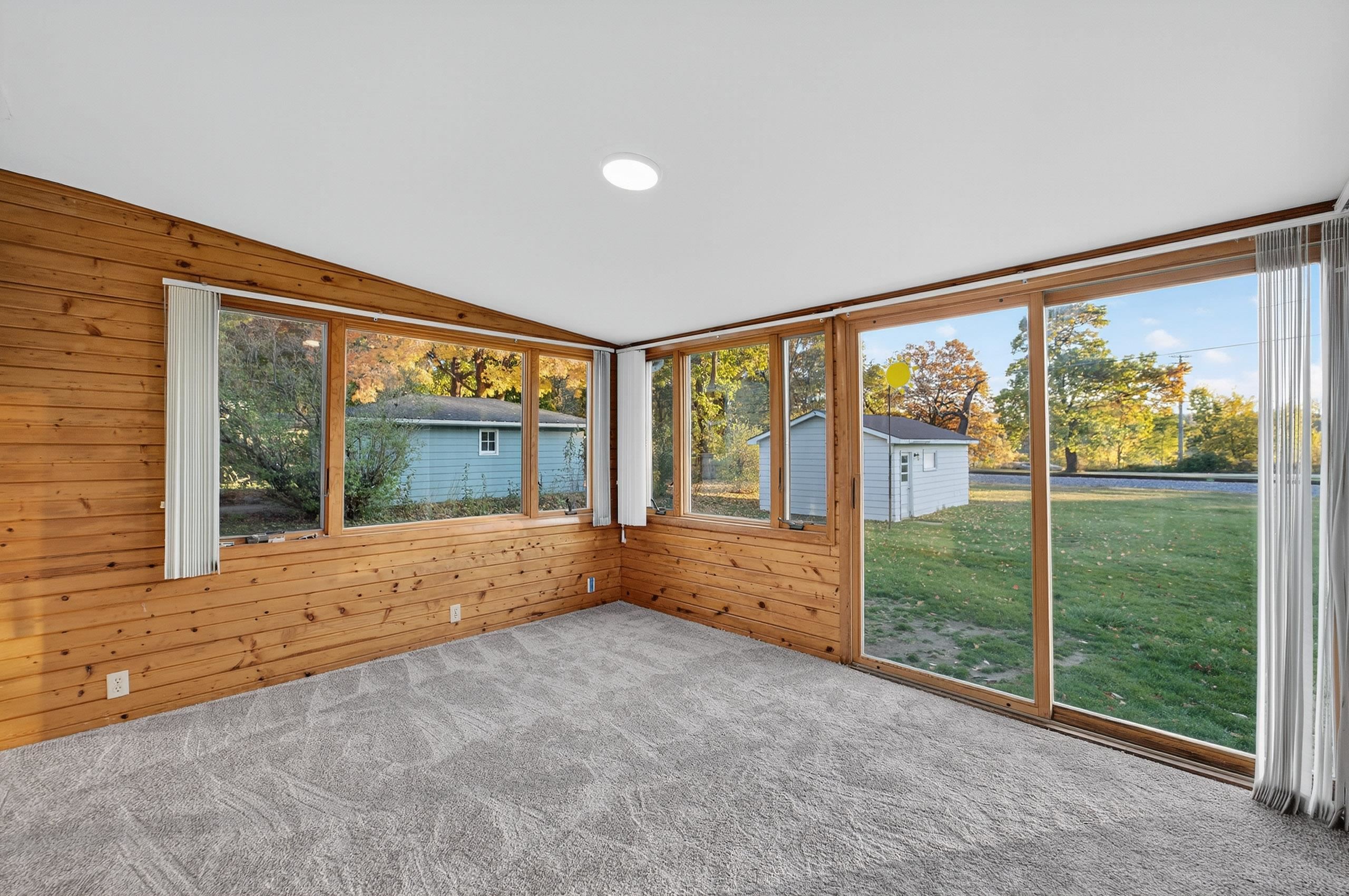 6829 Cooper Avenue Middleton, WI 53562 - Photo 2 of 12