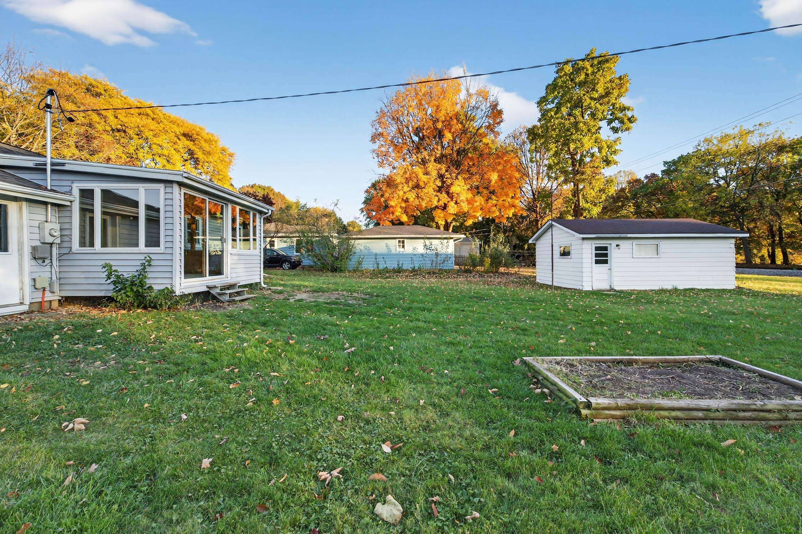6829 Cooper Avenue Middleton, WI 53562 - Photo 7 of 12