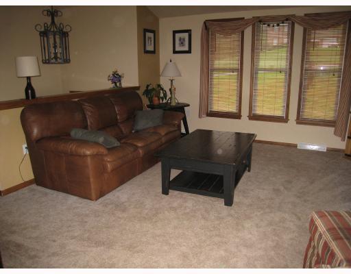 61 Valleyview Road Scenery Hill, PA 15360 - Photo 2 of 18 Living Room.