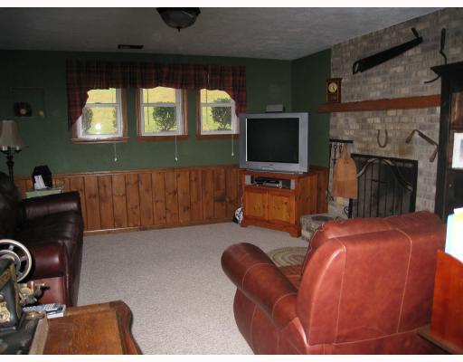 61 Valleyview Road Scenery Hill, PA 15360 - Photo 13 of 18 Den/Family/Great Room.