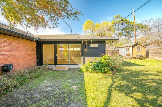 $495,000 | 4518 Viking Drive, Houston, TX 77092