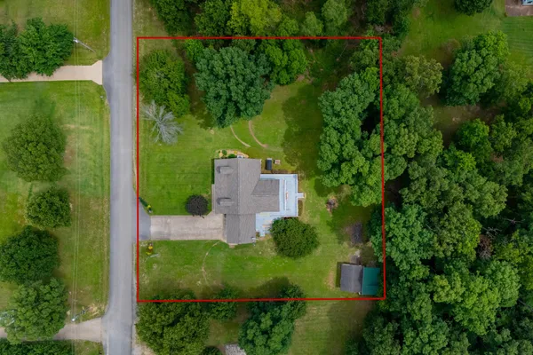 $410,000 | 115 Pin Oaks Lane, Hohenwald, TN 38462