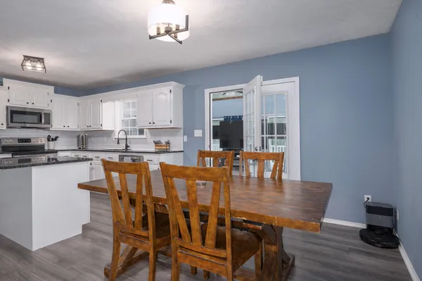 $410,000 | 115 Pin Oaks Lane, Hohenwald, TN 38462