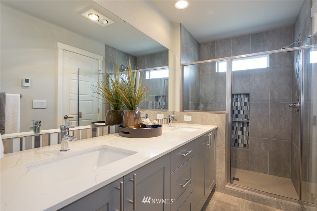 1325 Seattle Hill Road, Unit K1 Bothell, WA 98012 - Photo 9 of 10