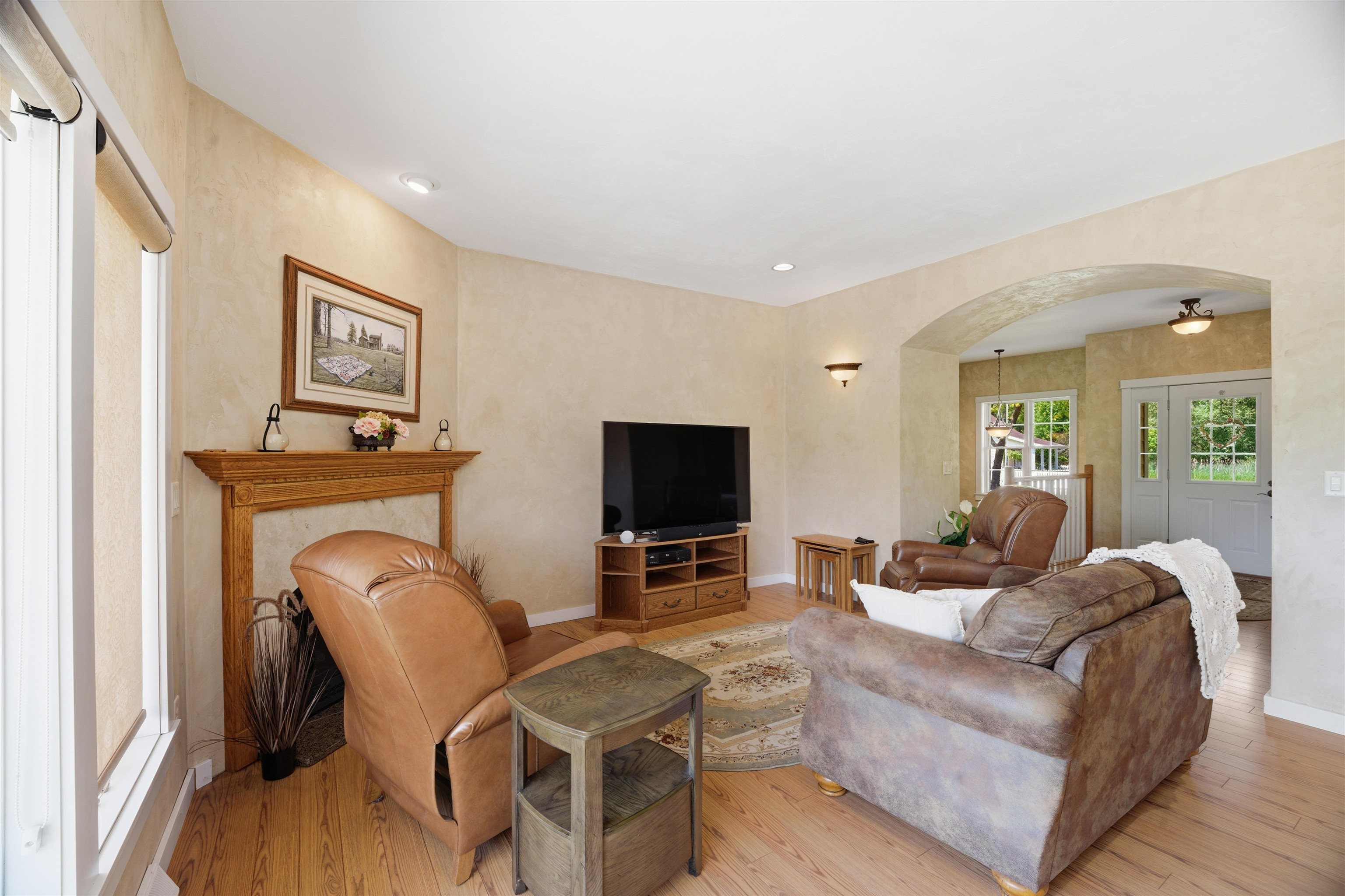 W3549 Center Valley Road Appleton, WI 54913 - Photo 8 of 52
