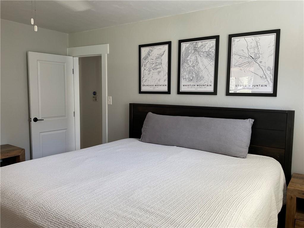 9175 Hubbard Road Allison Park, PA 15101 - Photo 15 of 31 THE PRIMARY BEDROOM IS LARGE WITH A LOT OF NATURAL LIGHT AND BEAUTIFUL HARDWOOD FLOORING!