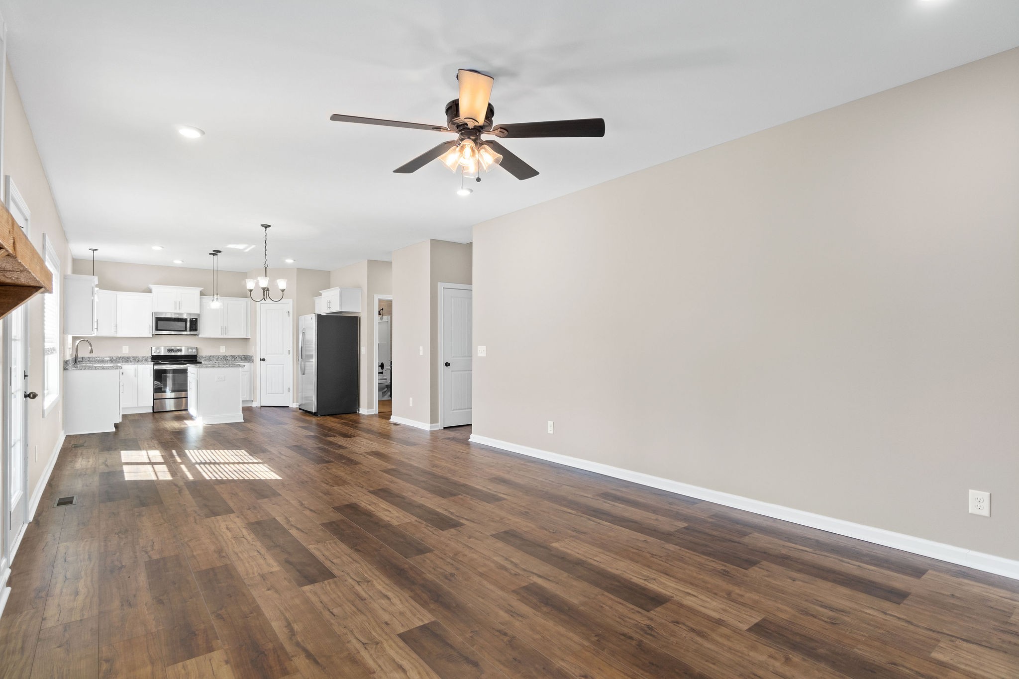 1769 Rains Road Clarksville, TN 37042 - Photo 8 of 30