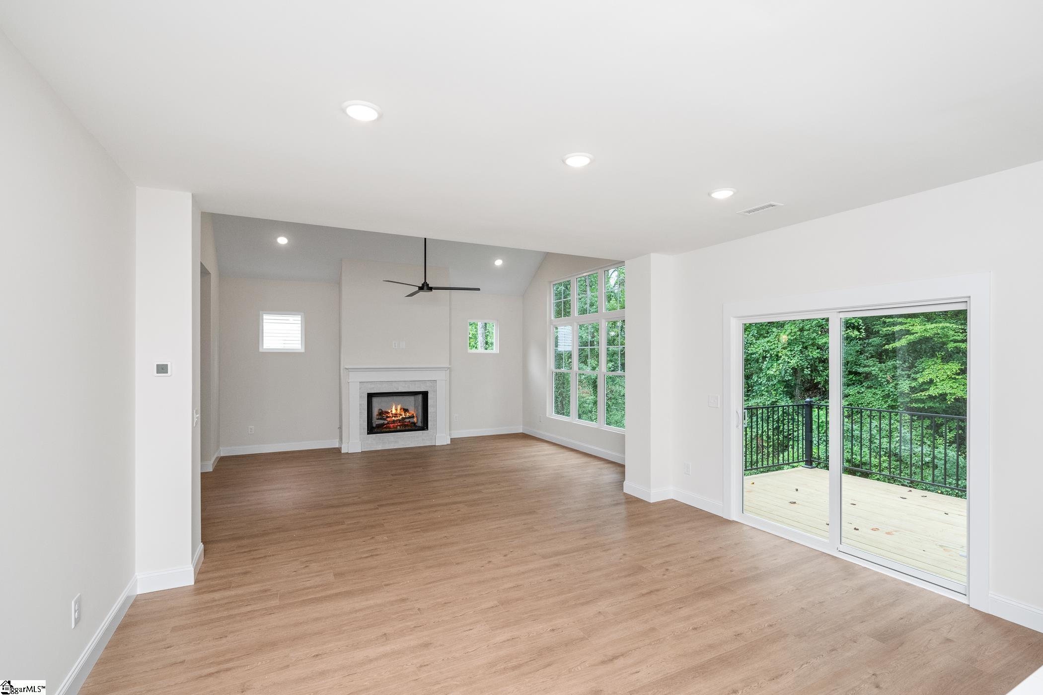 107 A Elcon Drive Greer, SC 29650 - Photo 9 of 23