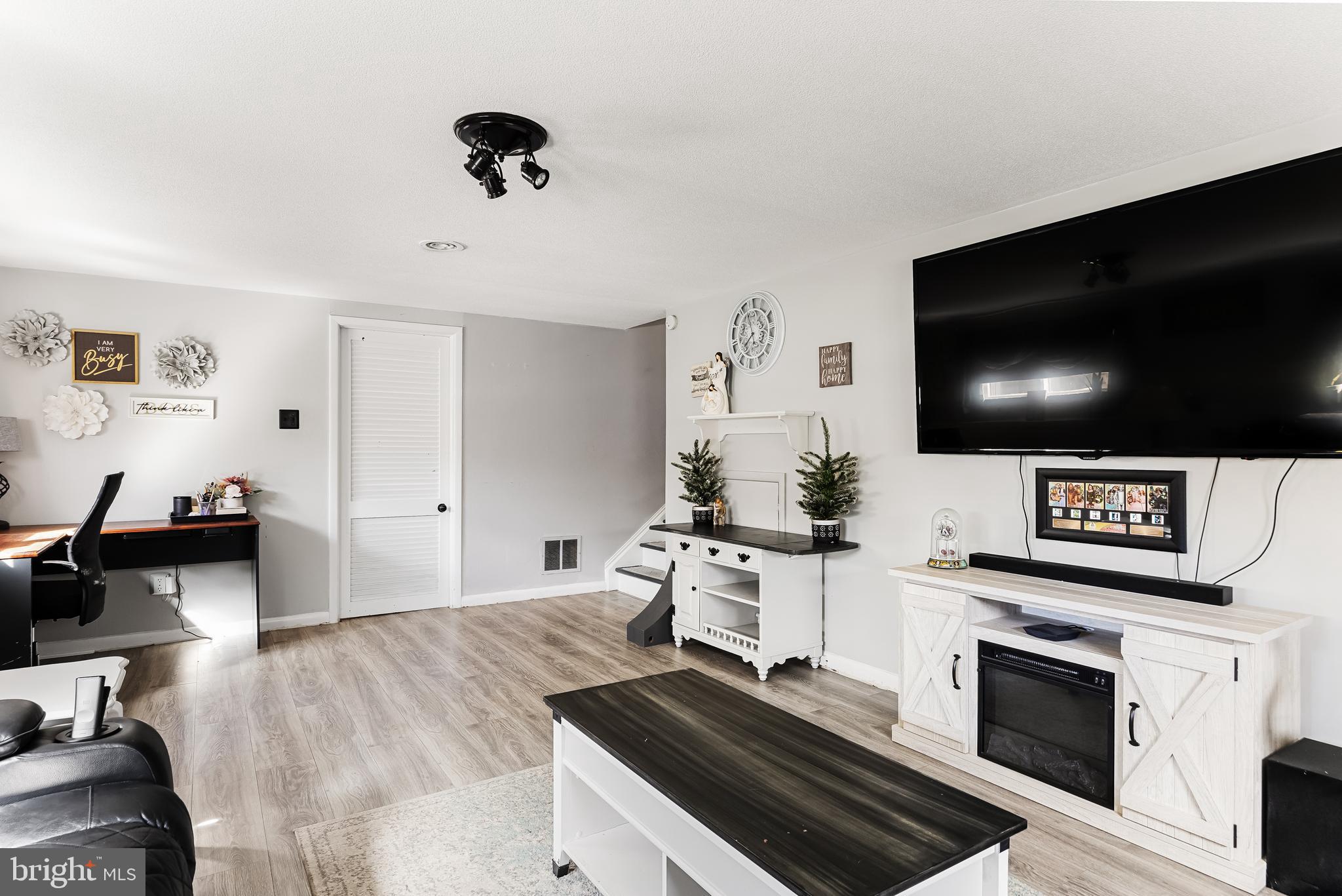 530 Beverly Drive Magnolia, NJ 08049 - Photo 18 of 29 Basement / 2nd Living Area