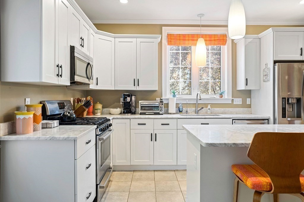34 Bellevue Road Arlington, MA 02476 - Photo 14 of 39 Gallery Image 14