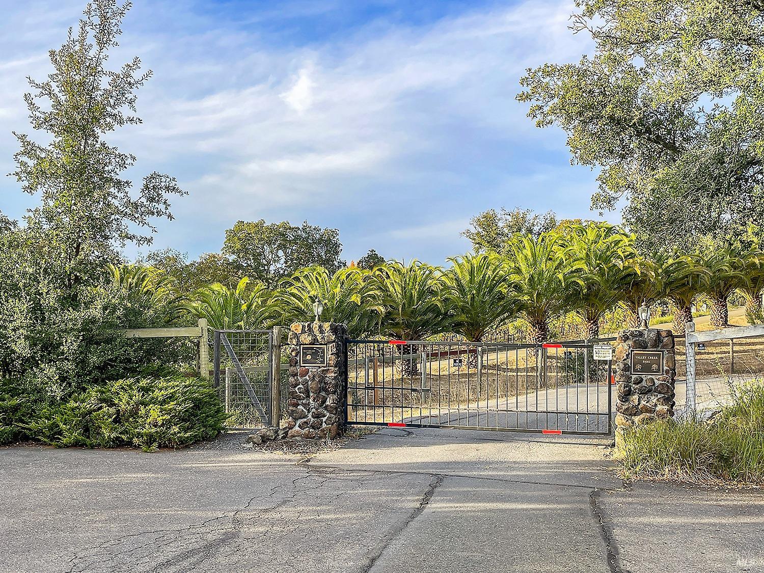 321 Dry Creek Road Healdsburg, CA 95448 - Photo 1 of 1 a view of a garden with a pathway