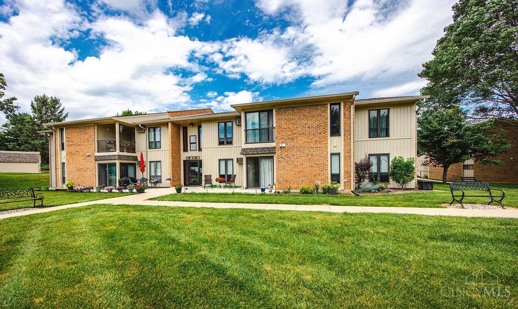 6135 Fairfield Road, Unit 18 Oxford, OH 45056 - Photo 1 of 30