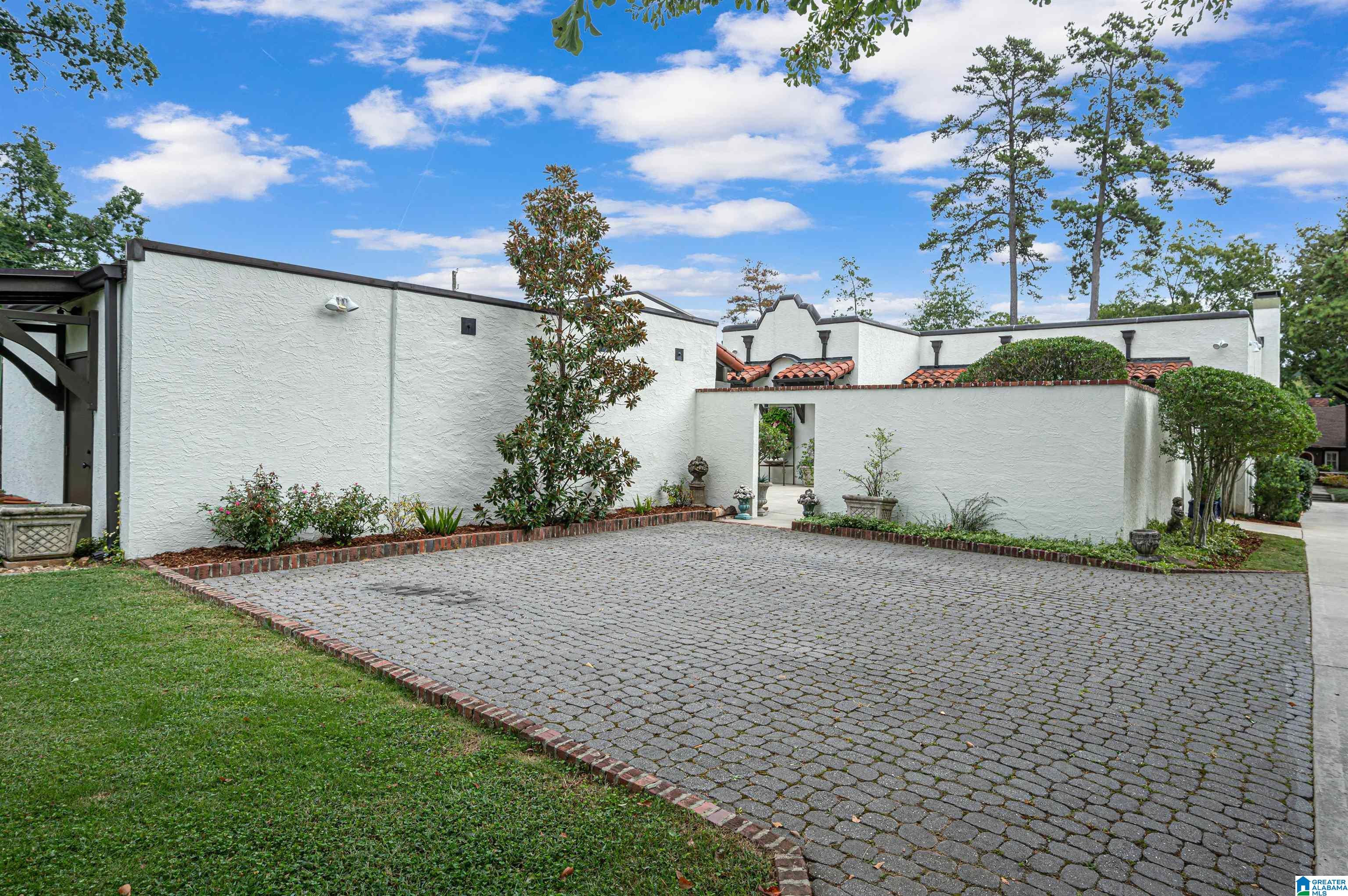 308 La Playa Place Birmingham, AL 35209 - Photo 30 of 32