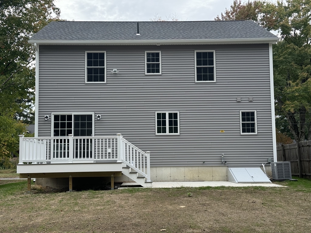 29 Senator Street Springfield, MA 01129 - Photo 2 of 23 Gallery Image 2