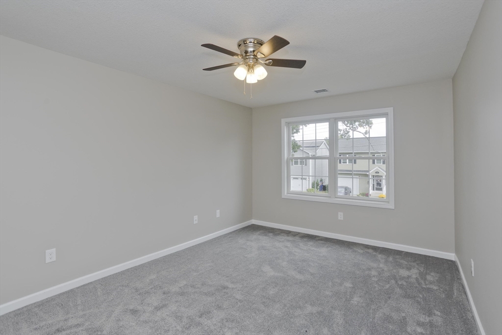 29 Senator Street Springfield, MA 01129 - Photo 3 of 23 Gallery Image 3