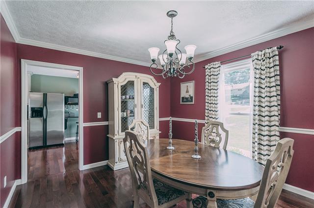 707 3rd Avenue West Springfield, TN 37172 - Photo 16 of 20 Dining room is right off the kitchen and flows great for entertaining!