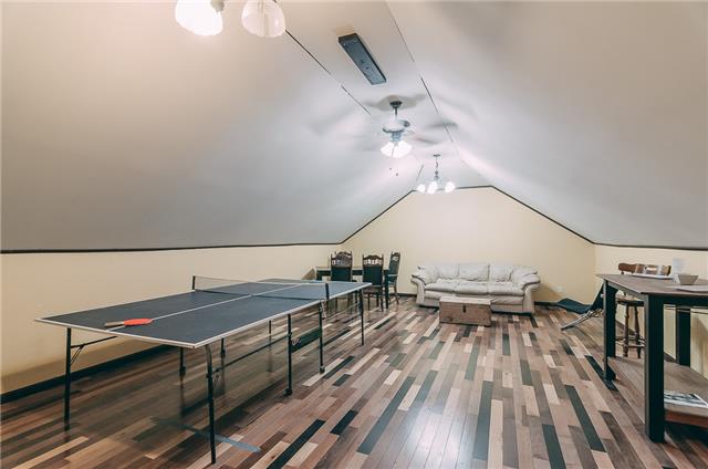 707 3rd Avenue West Springfield, TN 37172 - Photo 19 of 20 Great bonus room over the garage, the floor is reinforced to support a pool table!