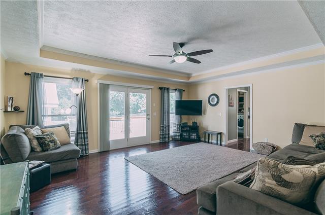 707 3rd Avenue West Springfield, TN 37172 - Photo 8 of 20 Large great room flows perfectly to the oversized deck