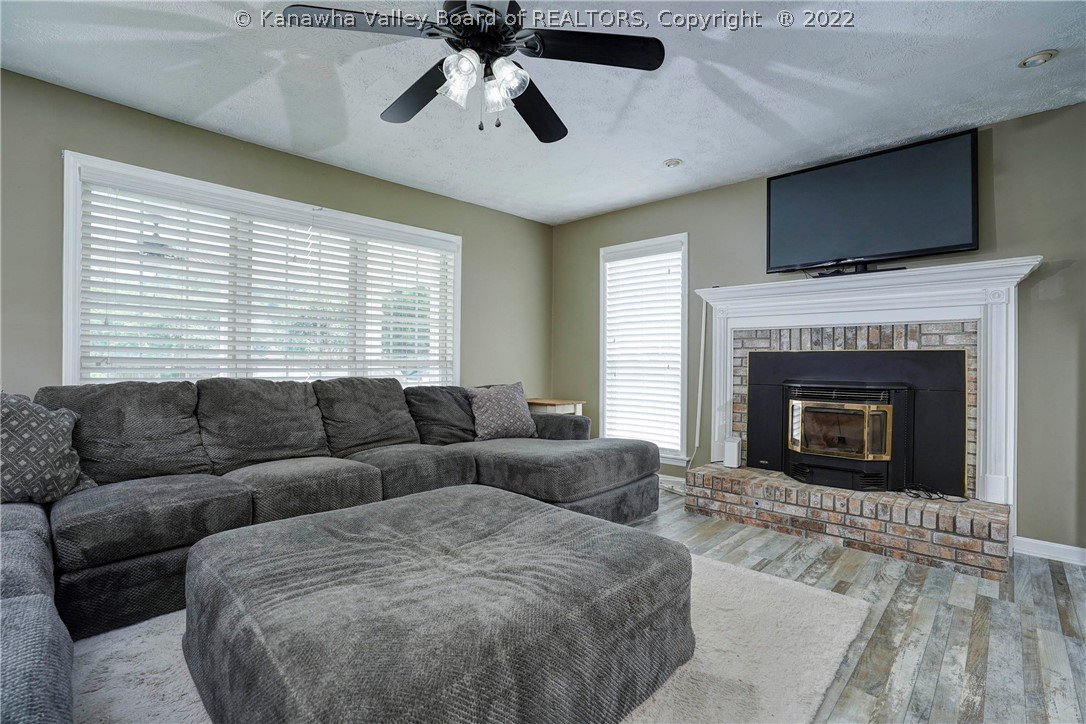 3 Lisa Circle Winfield, WV 25213 - Photo 16 of 36 Gallery Image 16