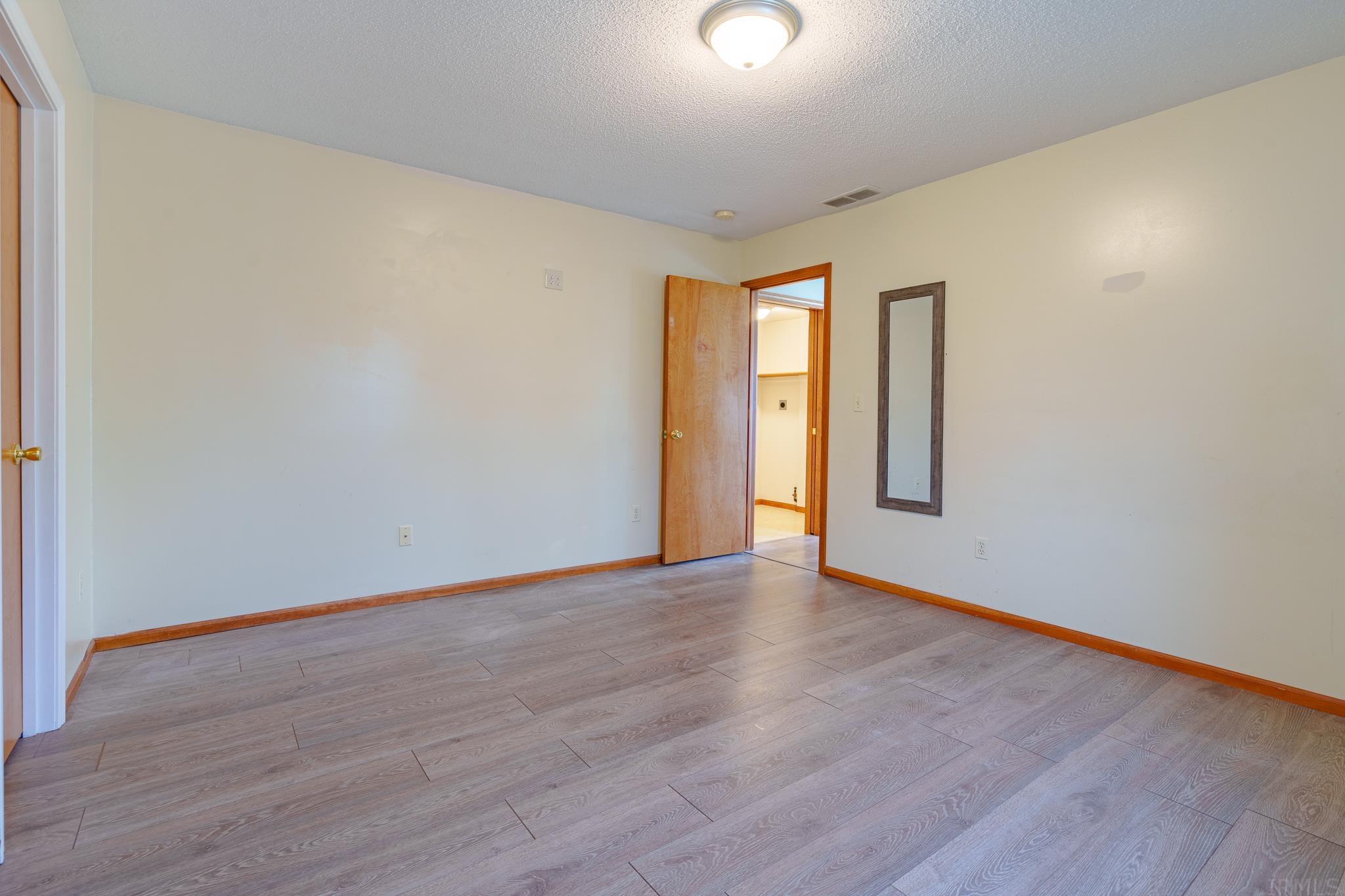 327 Rampart Drive Fort Wayne, IN 46845 - Photo 15 of 31 Gallery Image 15