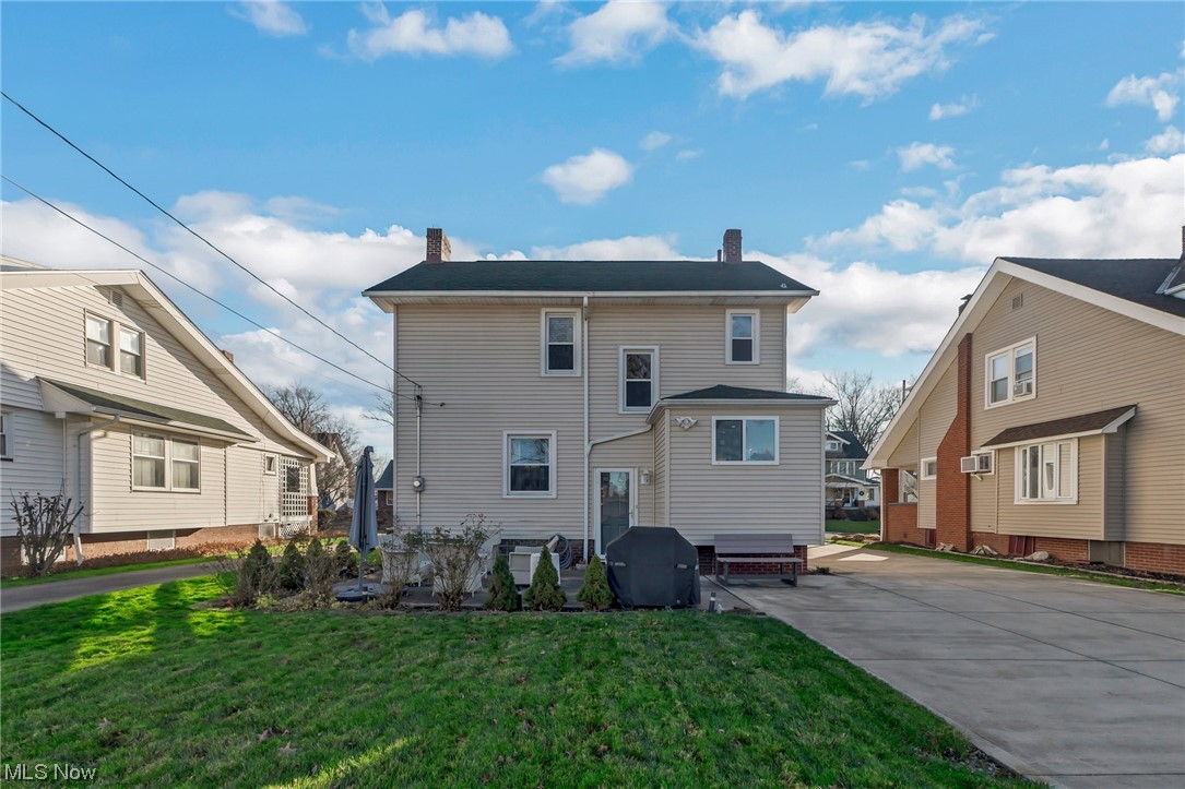 16404 West Park Road Cleveland, OH 44111 - Photo 35 of 41 Gallery Image 35
