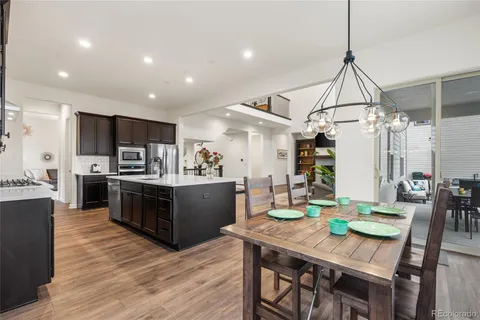$1,075,000 | 6104 East 141st Avenue, Thornton, CO 80602