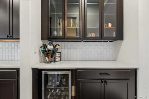 $1,075,000 | 6104 East 141st Avenue, Thornton, CO 80602
