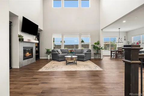 $1,075,000 | 6104 East 141st Avenue, Thornton, CO 80602