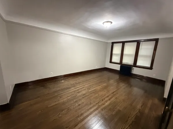 $1,550 | 3150 South Harlem Avenue, Unit 1H, Riverside, IL 60546