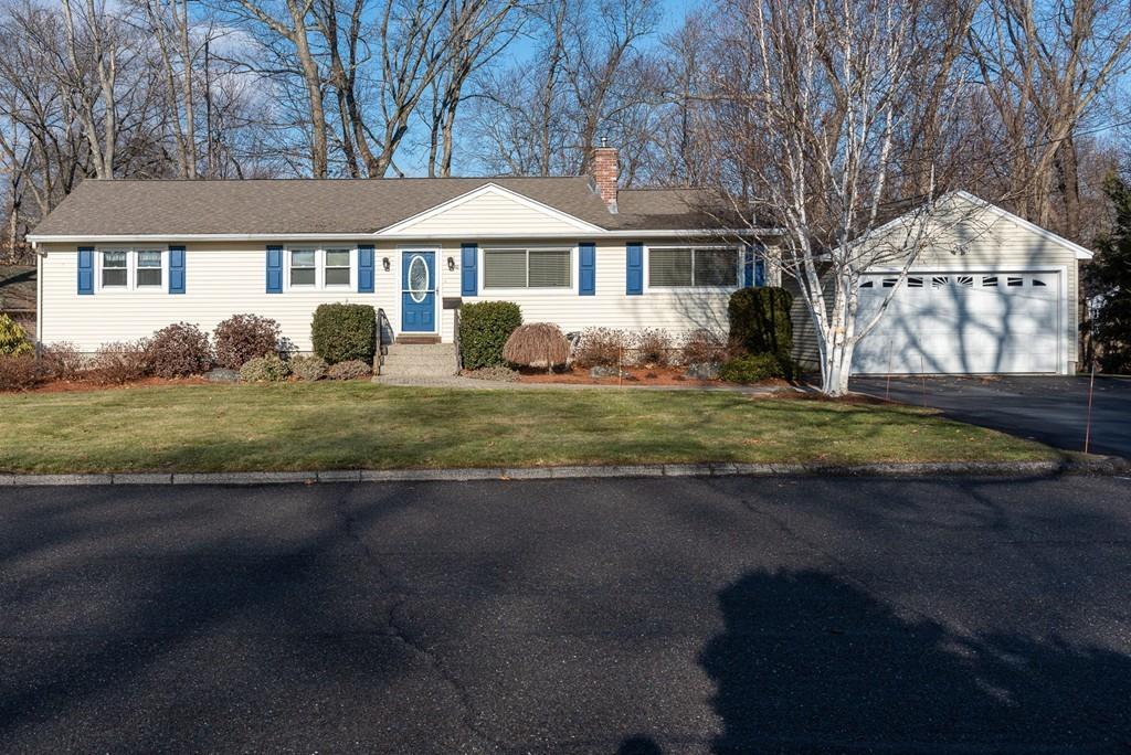 30 Ferncroft Road Shrewsbury, MA 01545 - Photo 2 of 29 Gallery Image 2