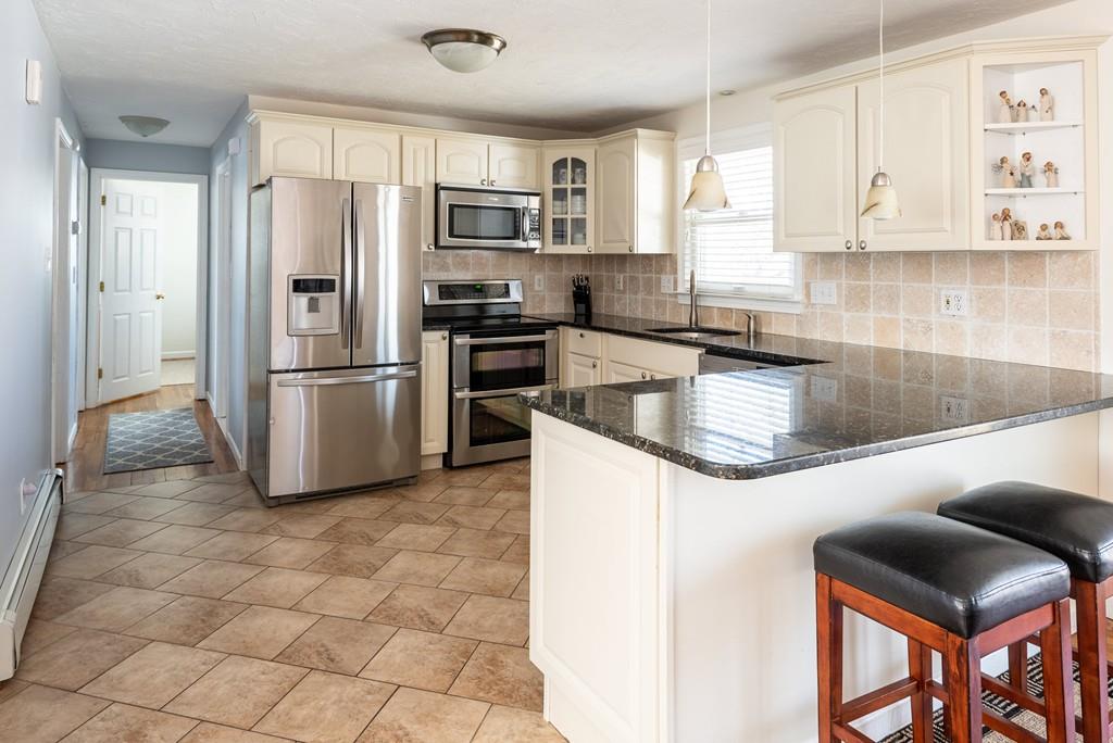30 Ferncroft Road Shrewsbury, MA 01545 - Photo 21 of 29 Gallery Image 21