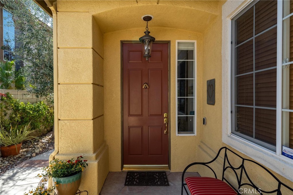 26044 Bates Place Stevenson Ranch, CA 91381 - Photo 5 of 75