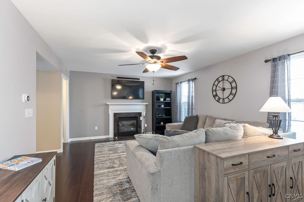 117 Rising Crest Circle Manlius, NY 13116 - Photo 8 of 45