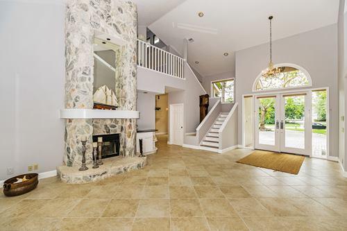 6580 Wood Lake Road Jupiter, FL 33458 - Photo 3 of 26 Formal Living Room