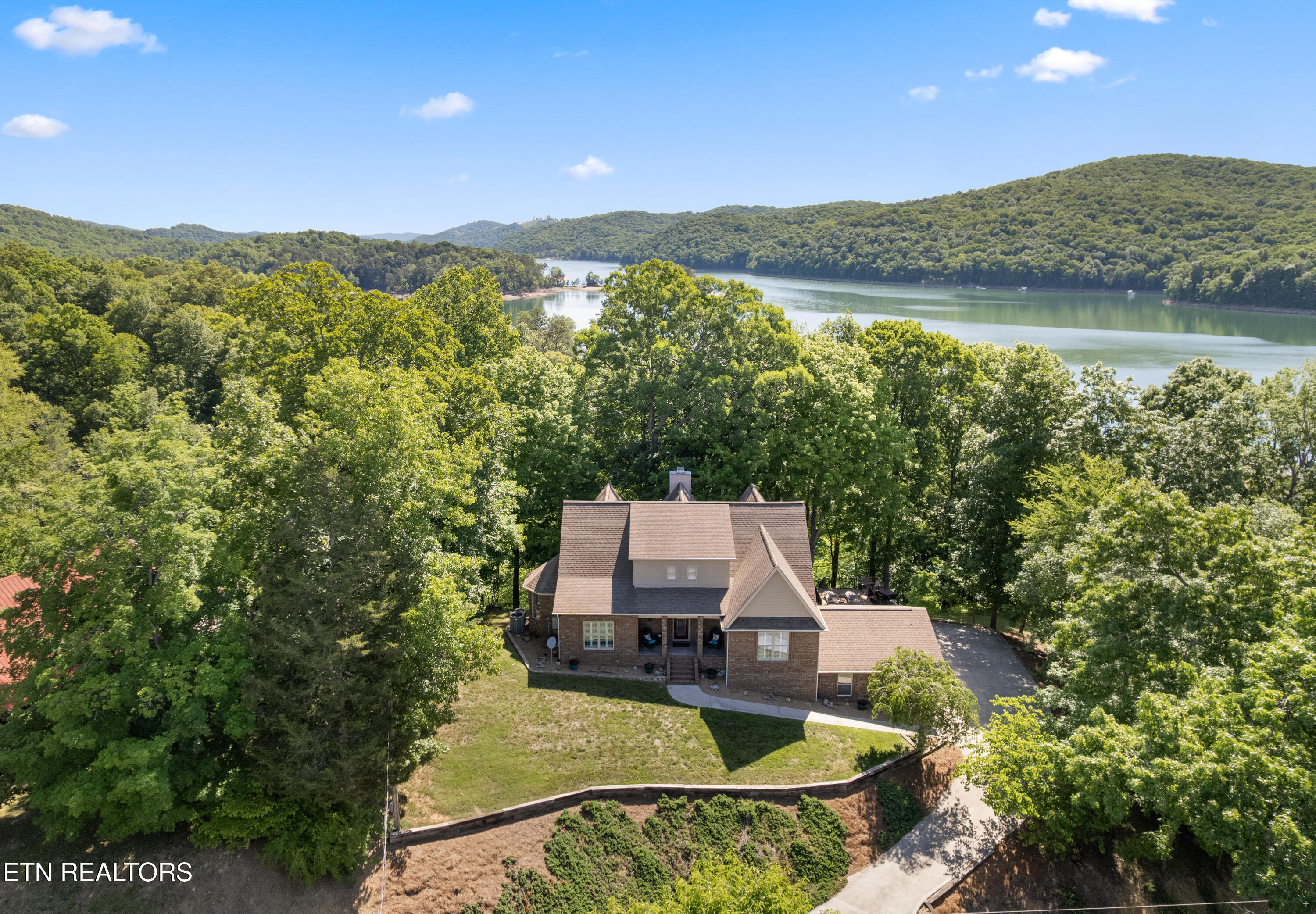 127 Ridgeland Lane Sharps Chapel, TN 37866 - Photo 2 of 52 Aerial view