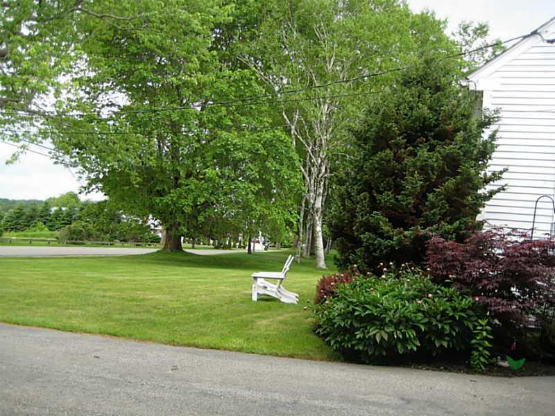 22 Samoset Road Rockland, ME 04841 - Photo 12 of 24 Exterior Front.