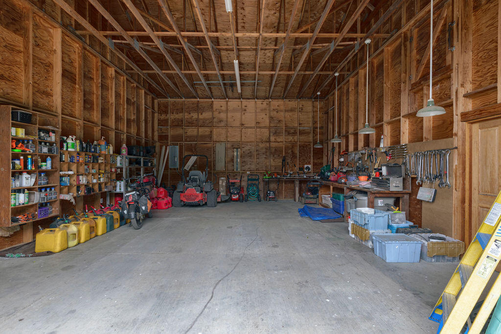 2245 Colestin Road Ashland, OR 97520 - Photo 33 of 69 33
