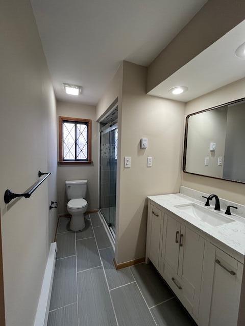 421 Glen Ridge Road Tobyhanna, PA 18466 - Photo 10 of 20 main bathroom