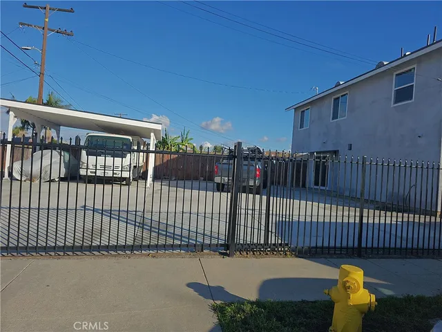 $1,059,000 | 403 East 131st Street, Los Angeles, CA 90061